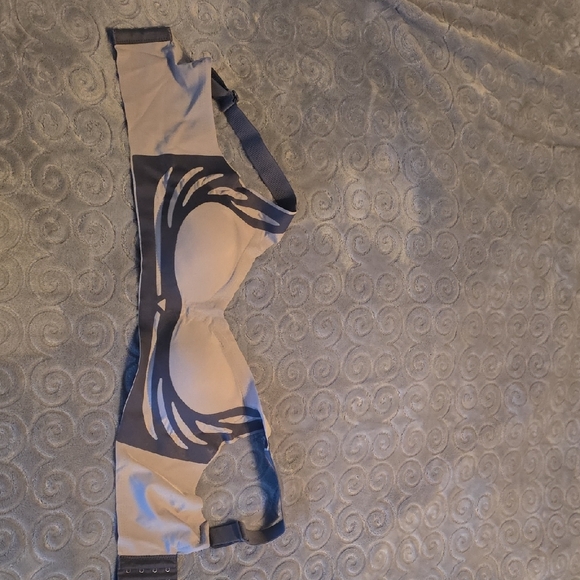 Women's Seamless Bra Set - Black, Cream, Gray - Picture 7 of 9